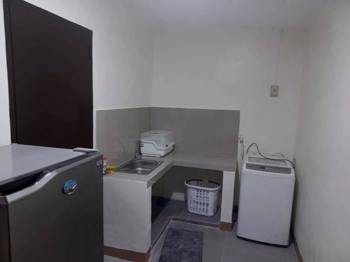 Studio room for rent General Santos City laundry area