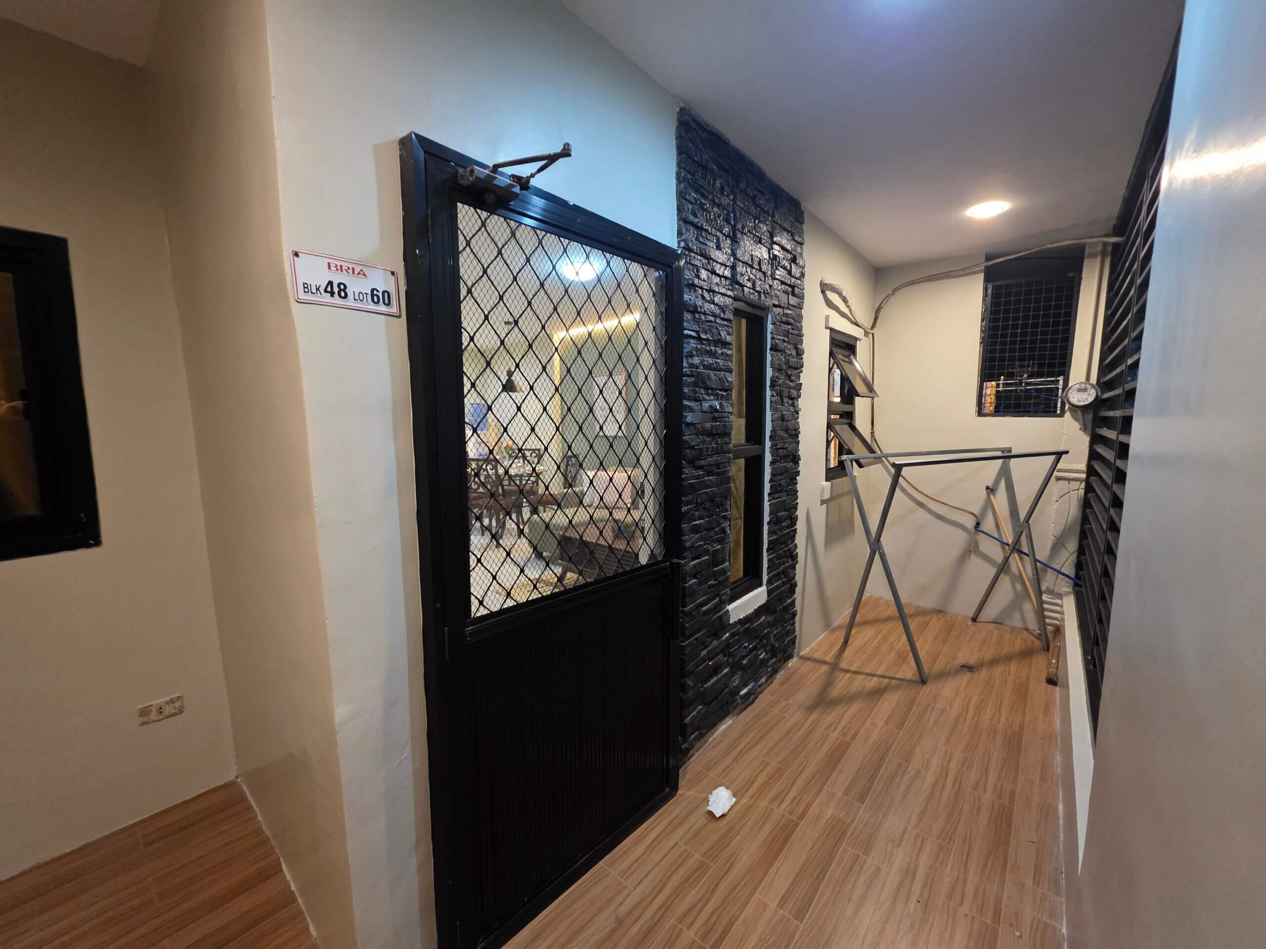 1 bedroom house for rent Gensan gated entrance